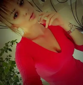 Elsamira Real Escorts