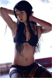 Ina Greek Top Escort