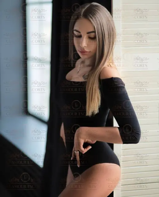 Alisa Glamour Escorts