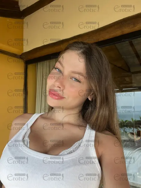 Vicky Glamour Escorts