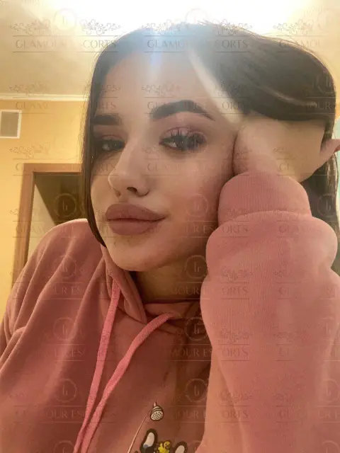 Nastya Glamour Escorts