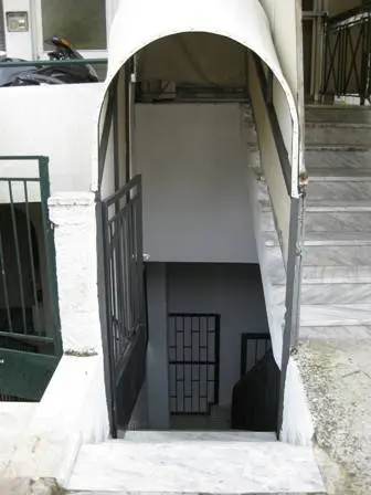 Βριλησσού 60 (κάτω)