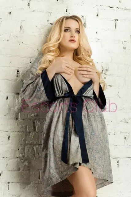 Amelia  EscortsClub