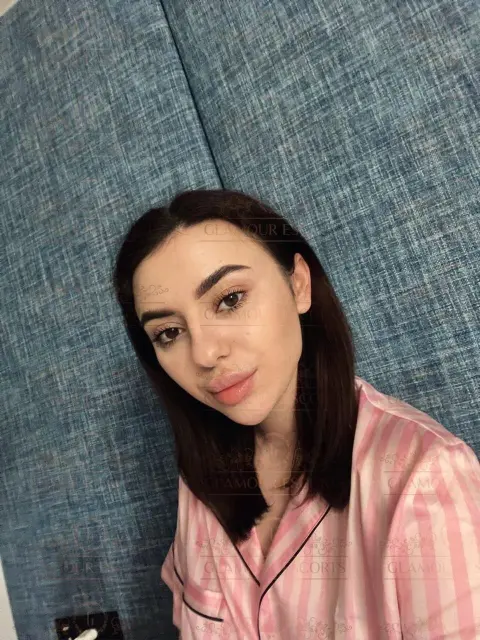 Stefania Glamour Escorts