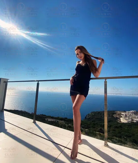 Alisa Glamour Escorts