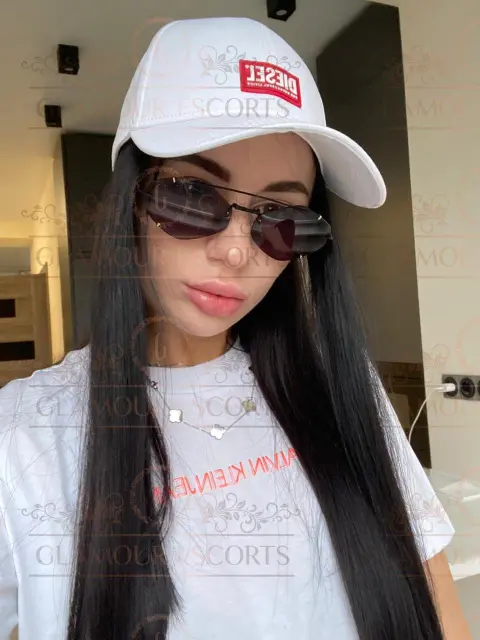 Viktoria Glamour Escorts