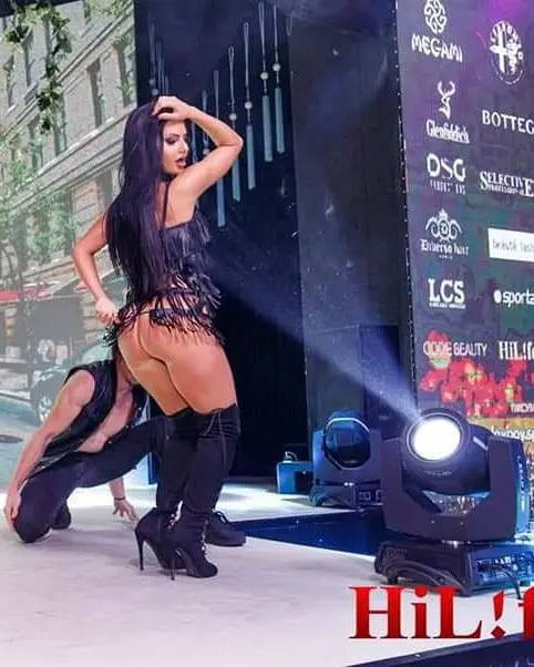 Nikol Playmate Escort in Heraklion Call Girl