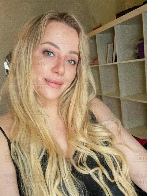 Lana Glamour Escorts