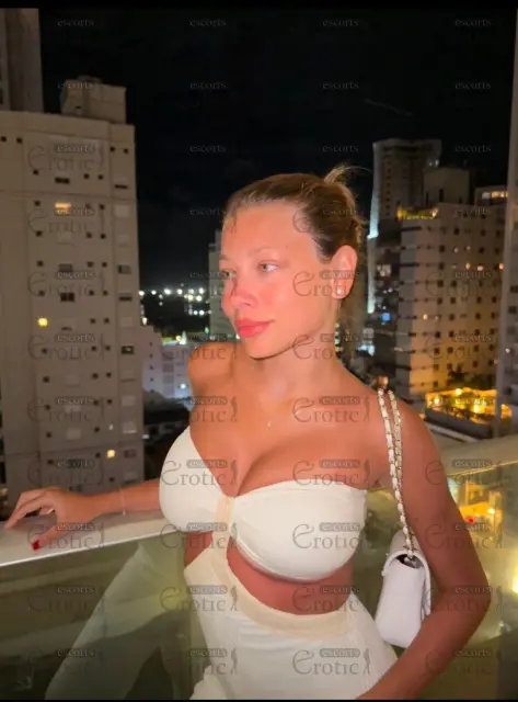 Vicky Glamour Escorts