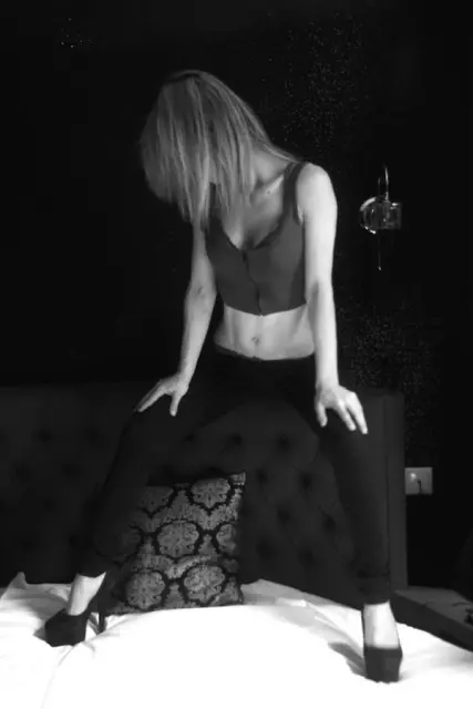 Zizel     AthensEscorts