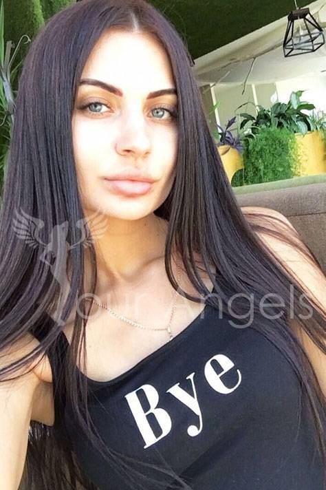 Renata Escorts ClubCall Girls